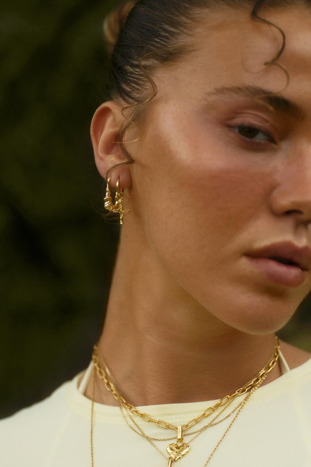 Lumina contrast øreringe - forgyldt